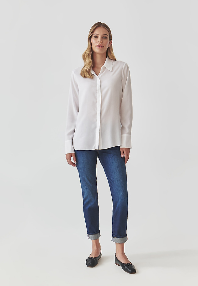 LADIES’ ELEGANT SHIRT WITH A CONCEALED PLACKET - NIKALI LADIES’ ELEGANT SHIRT WITH A CONCEALED PLACKET - NIKALI BIAŁY 2