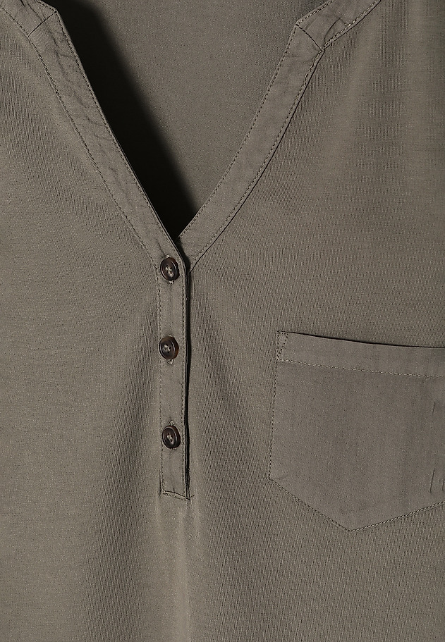 LADIES’ BLOUSE WITH A DECORATIVE MINI POCKET ASTRID LADIES’ BLOUSE WITH A DECORATIVE MINI POCKET ASTRID KHAKI 7