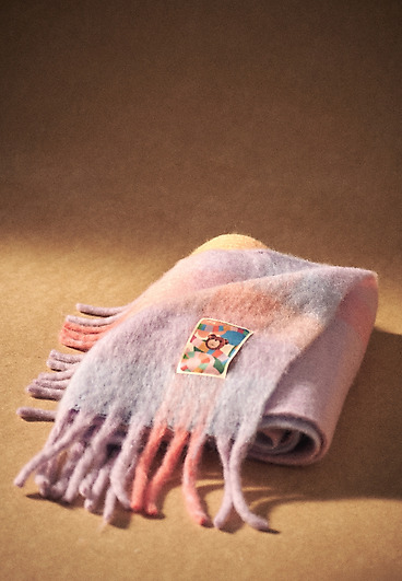 KOLOROWY SZAL Z DOMIESZKĄ WEŁNY - FLORITA KOLOROWY SZAL Z DOMIESZKĄ WEŁNY - FLORITA