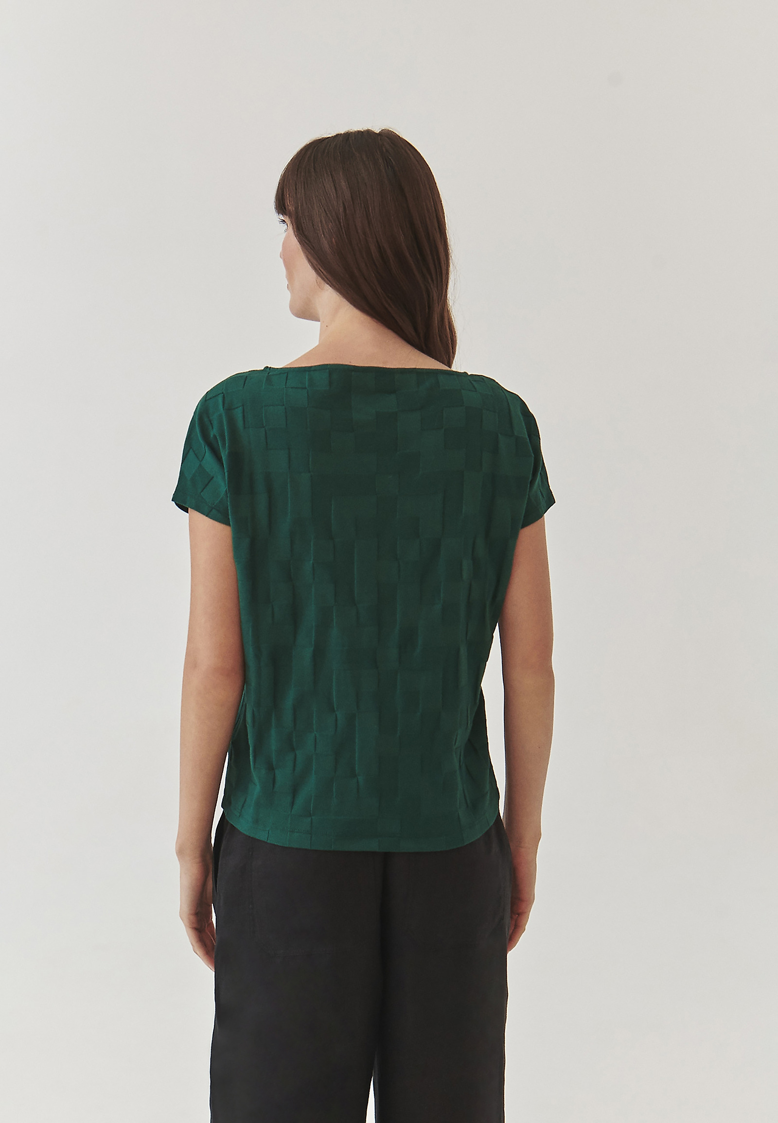 DÁMSKA BLÚZKA ZO ŠTRUKTÚROVANÉHO BAVLNENÉHO ÚPLETU – AMERIA DÁMSKA BLÚZKA ZO ŠTRUKTÚROVANÉHO BAVLNENÉHO ÚPLETU – AMERIA ZELENÁ 98703