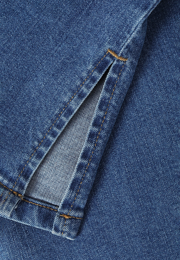 DENIMOWE SPODNIE Z ROZPORKIEM NA NOGAWCE — LASSI DENIMOWE SPODNIE Z ROZPORKIEM NA NOGAWCE — LASSI NIEBIESKI 8