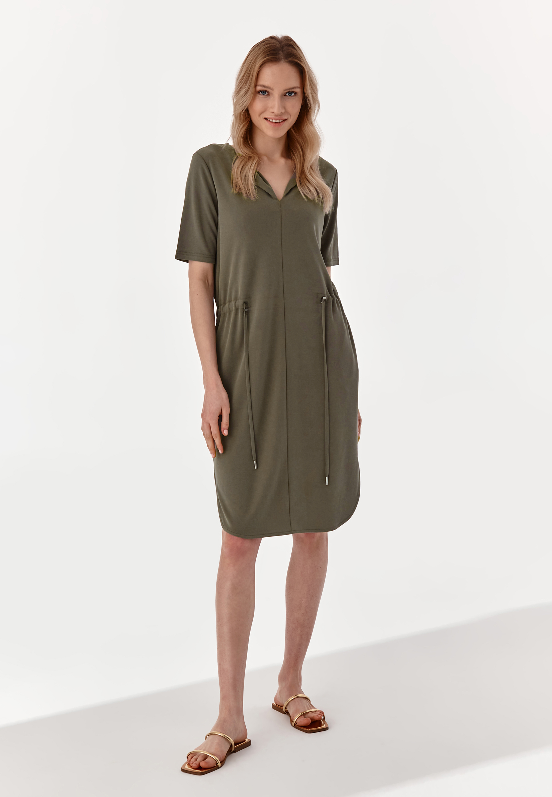 dámske šaty úpletové KONOMO