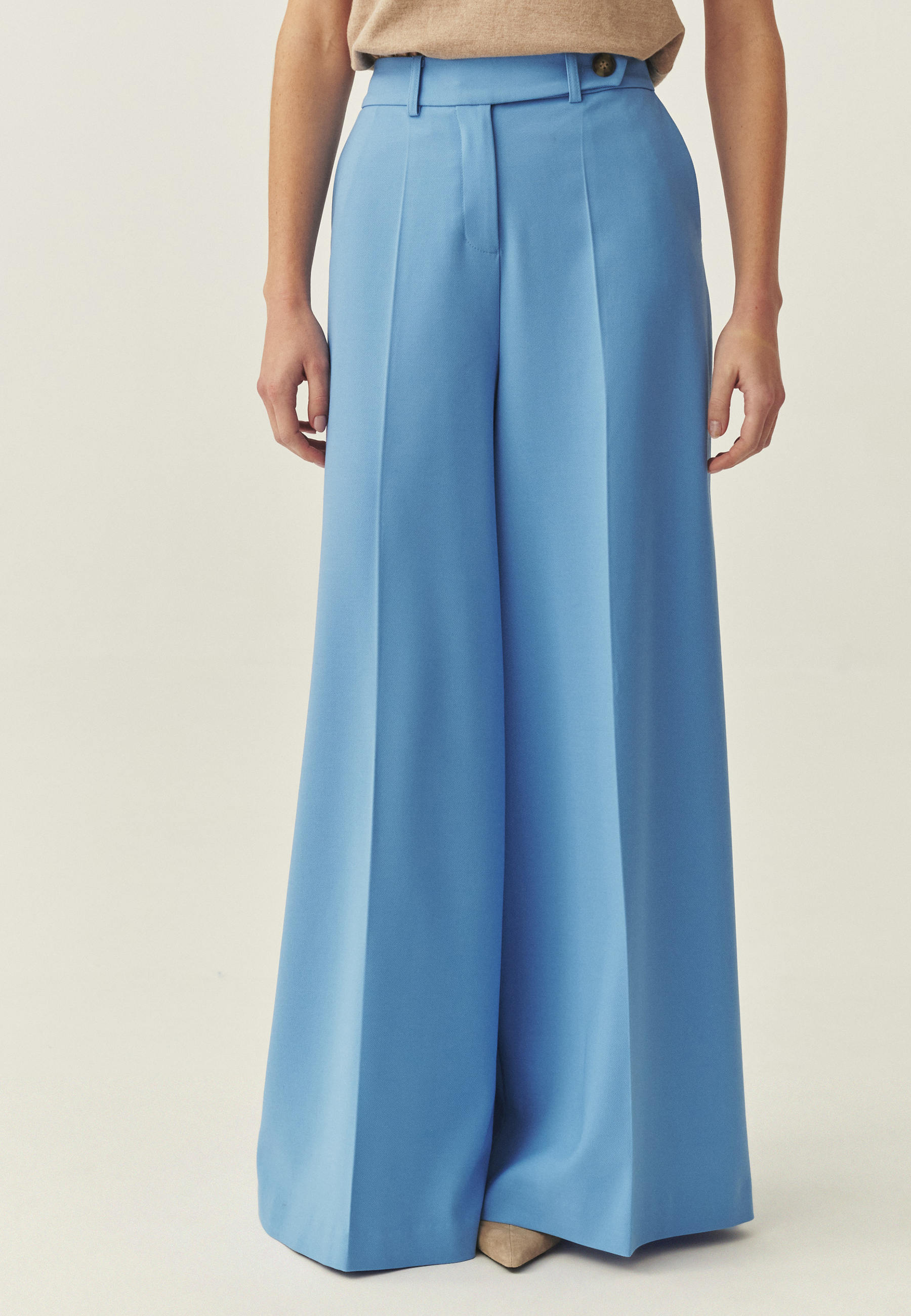 GARNITUROWE SPODNIE Z SZEROKĄ NOGAWKĄ - MANIKIMIA