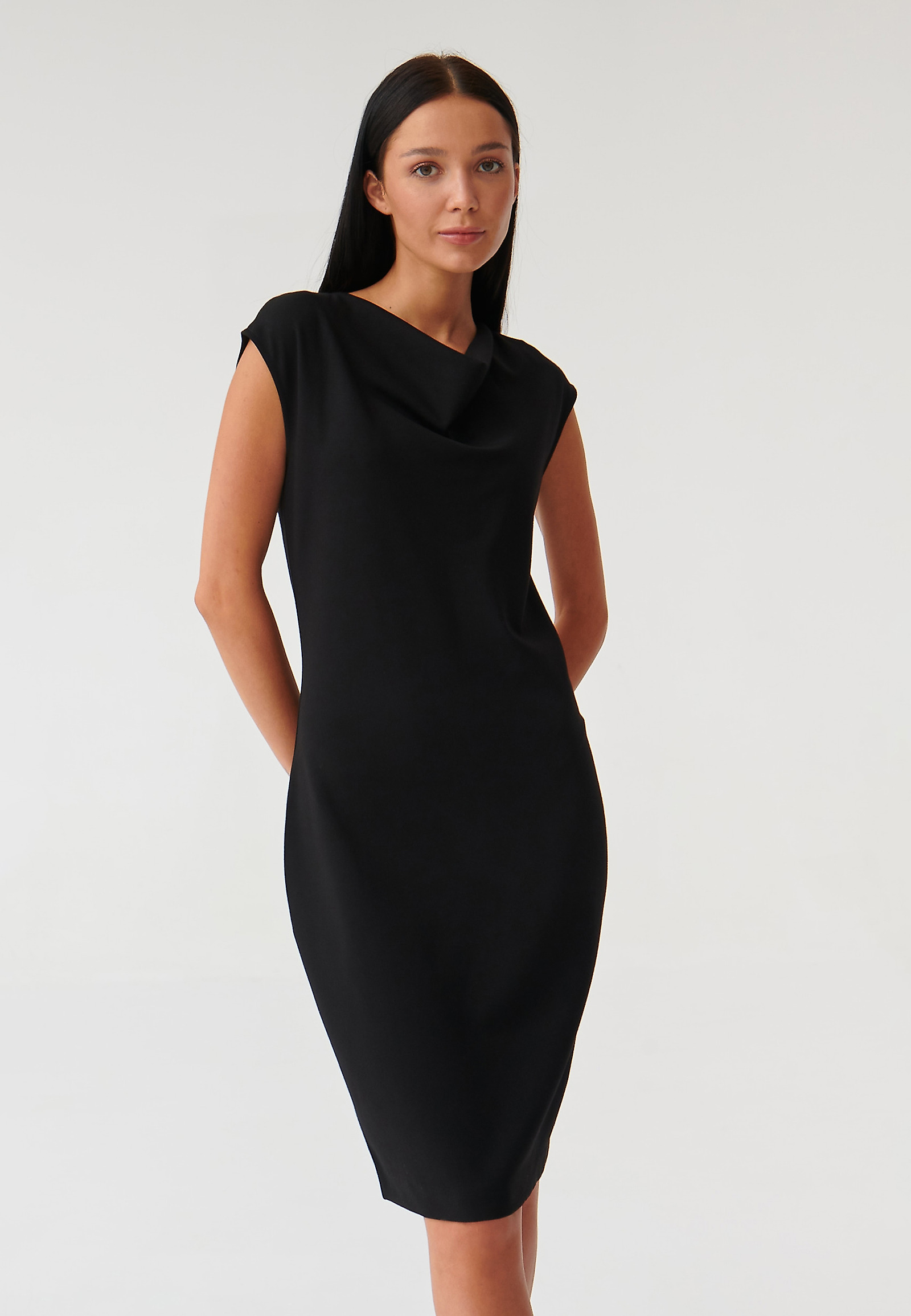 ELEGANCKA SUKIENKA DZIANINOWA SOFIA ELEGANCKA SUKIENKA DZIANINOWA SOFIA CZARNY 90045