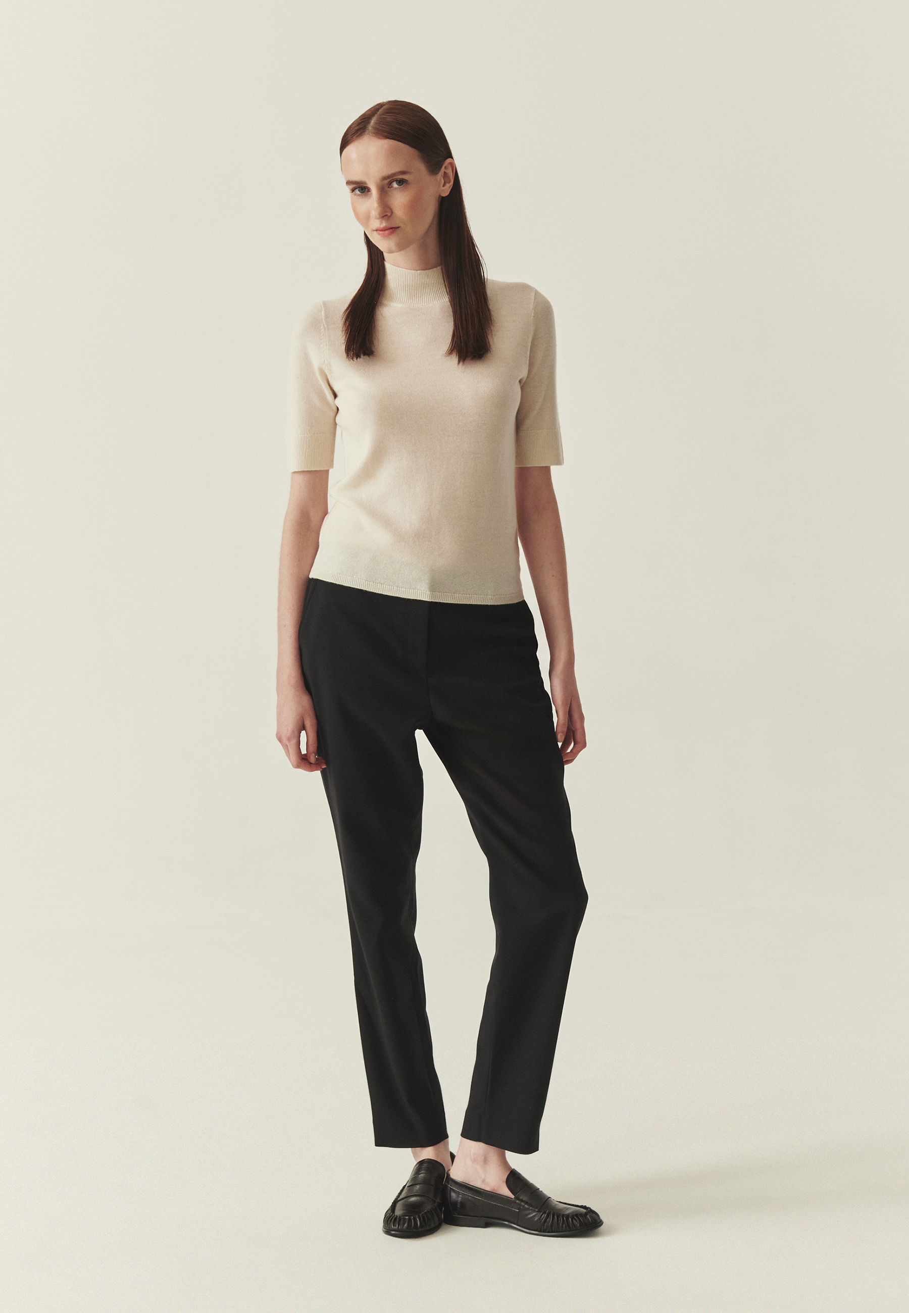 WEŁNIANY SWETER Z GOLFEM - LU BIAŁY 2