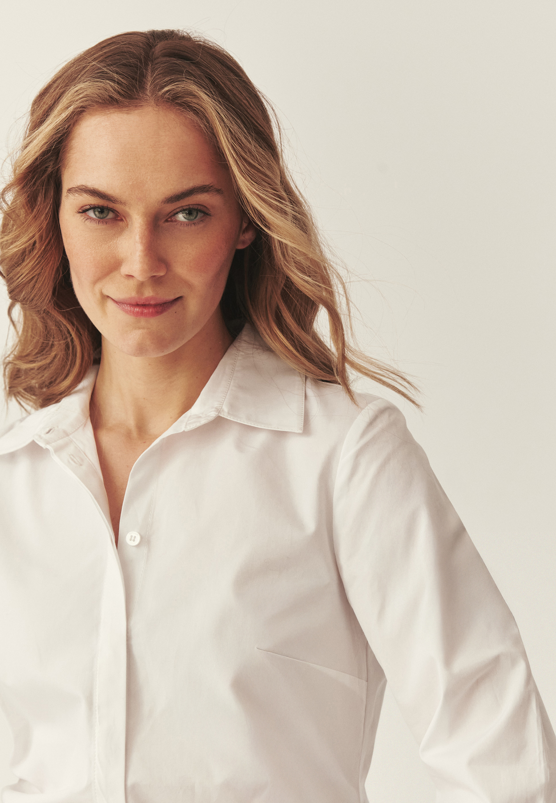 CĂMAȘĂ CLASICĂ DIN BUMBAC - ANTALA