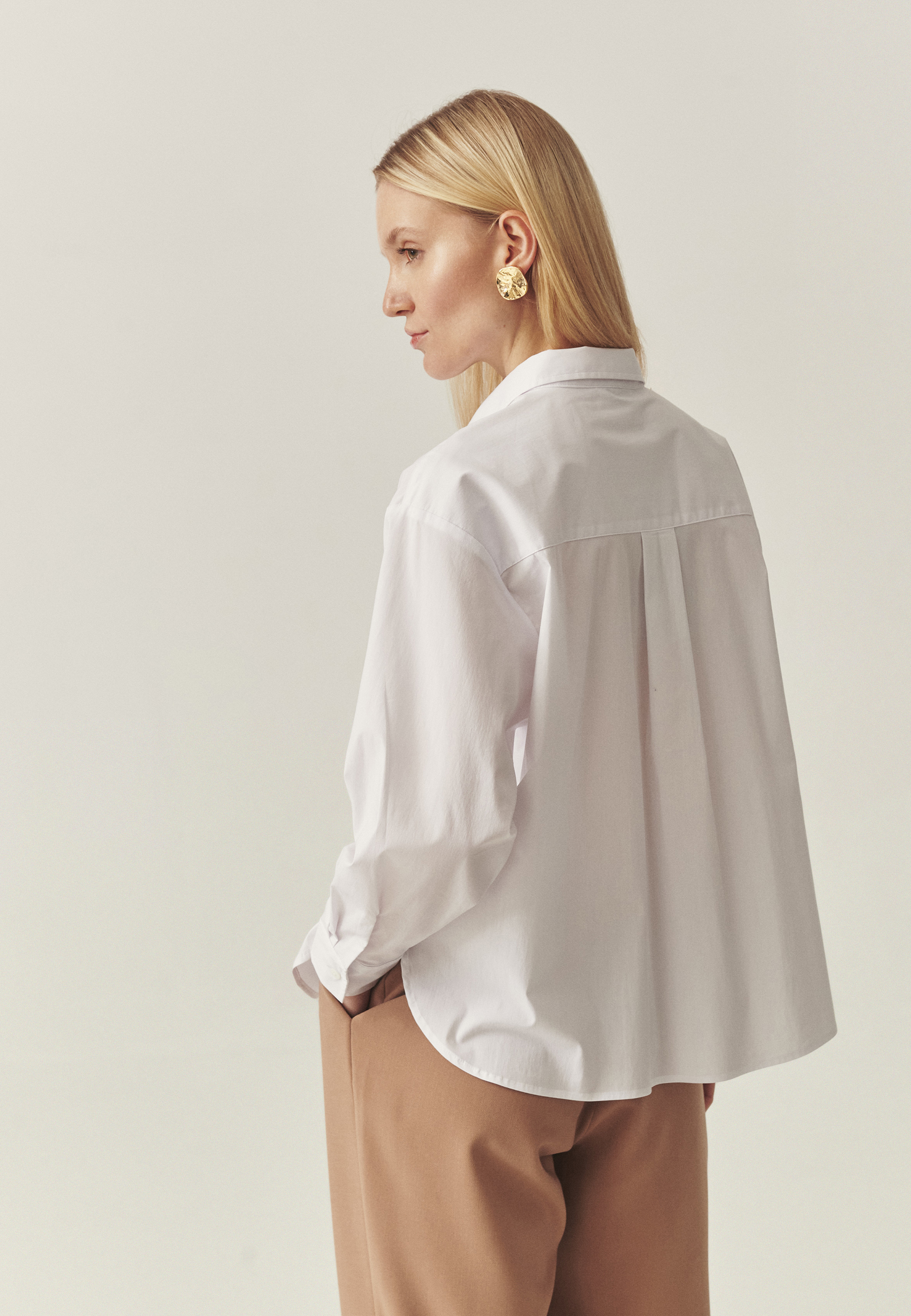 BLUZĂ DE DAMĂ, DIN ȚESĂTURĂ, CU GULER — LORCA ALB 2