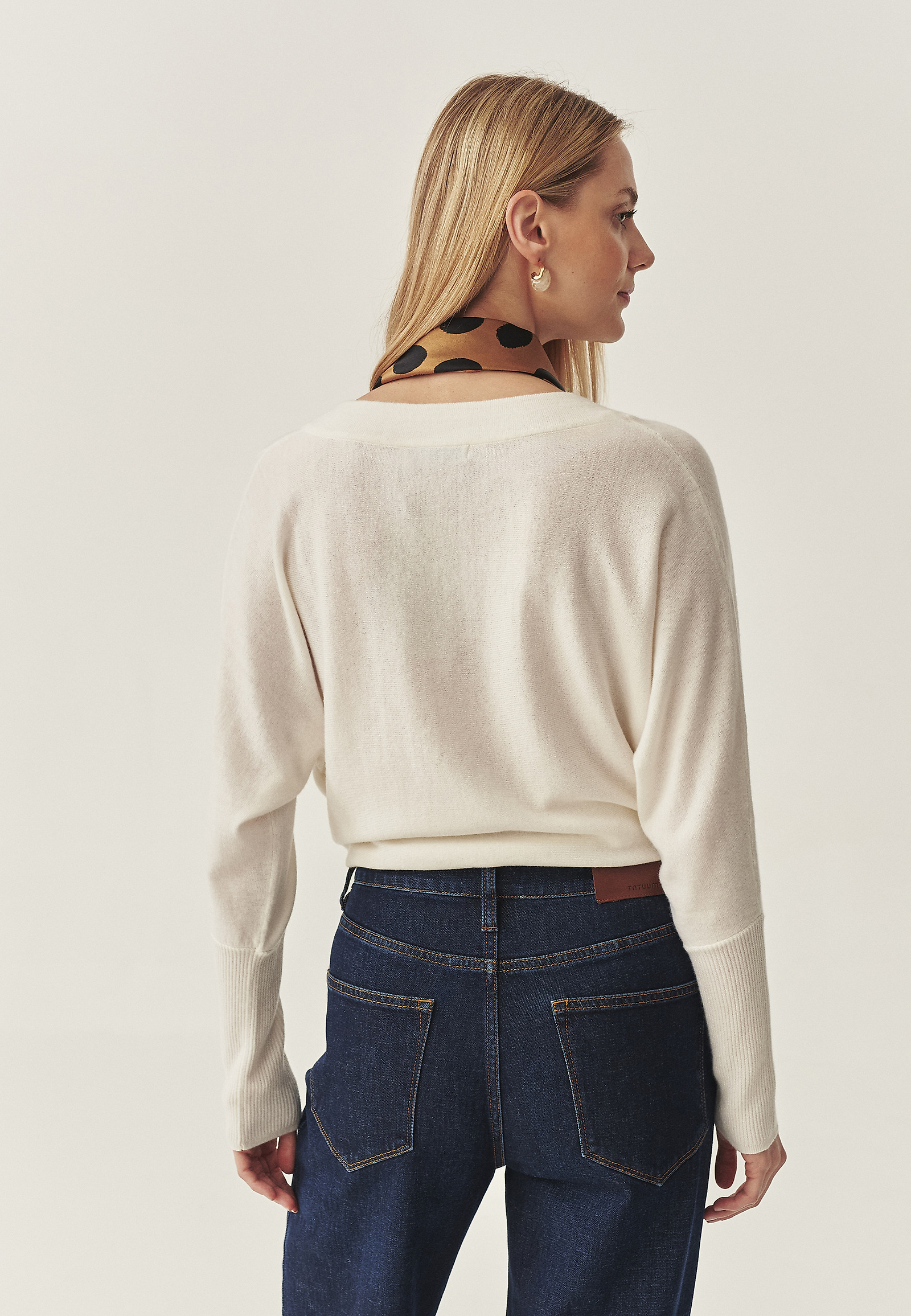 CASUAL JUMPER WITH WOOL AND CASHMERE BLEND - PONNO CASUAL JUMPER WITH WOOL AND CASHMERE BLEND - PONNO ECRU 114523