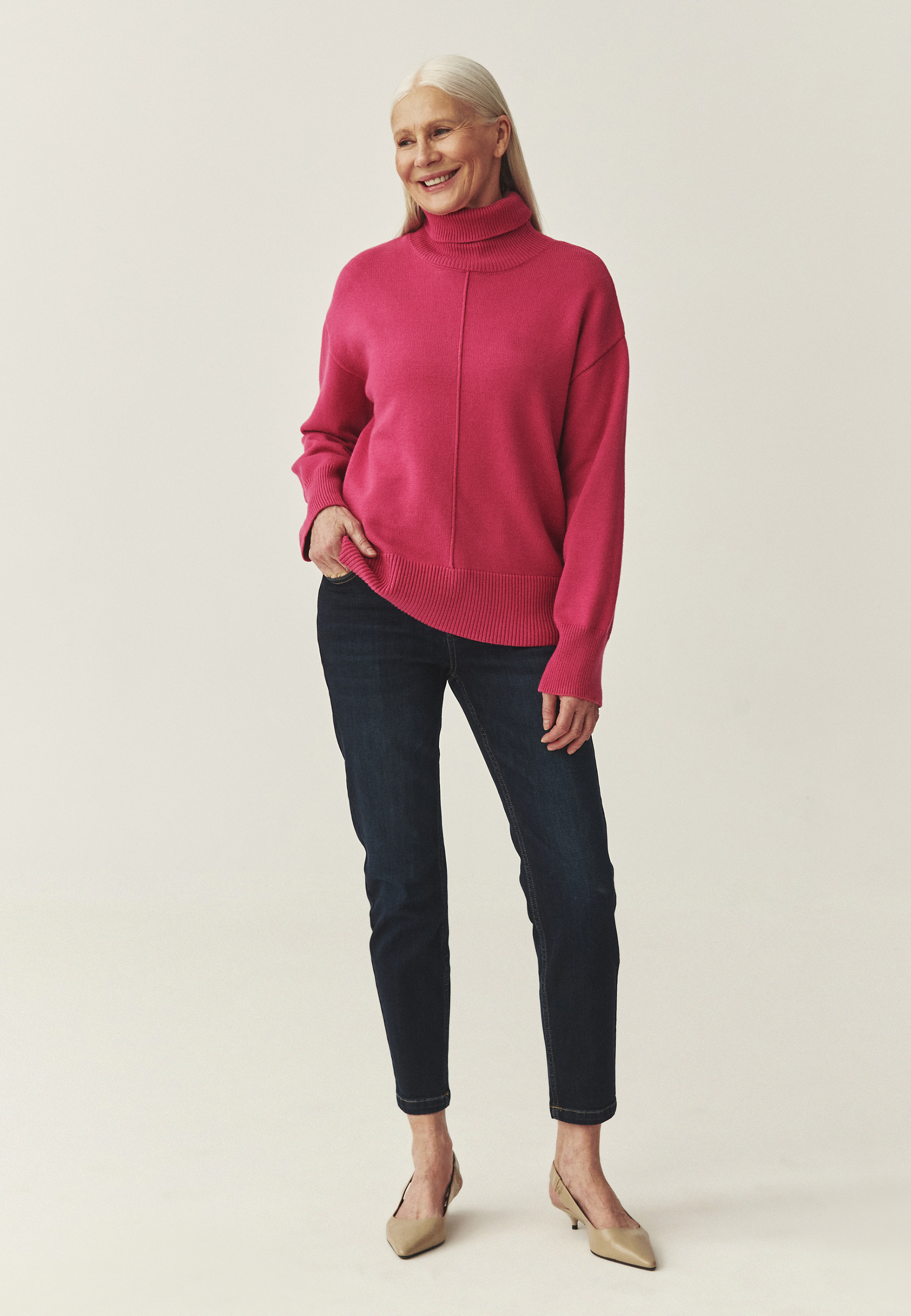 Voľný rolákový sveter - AKEMI