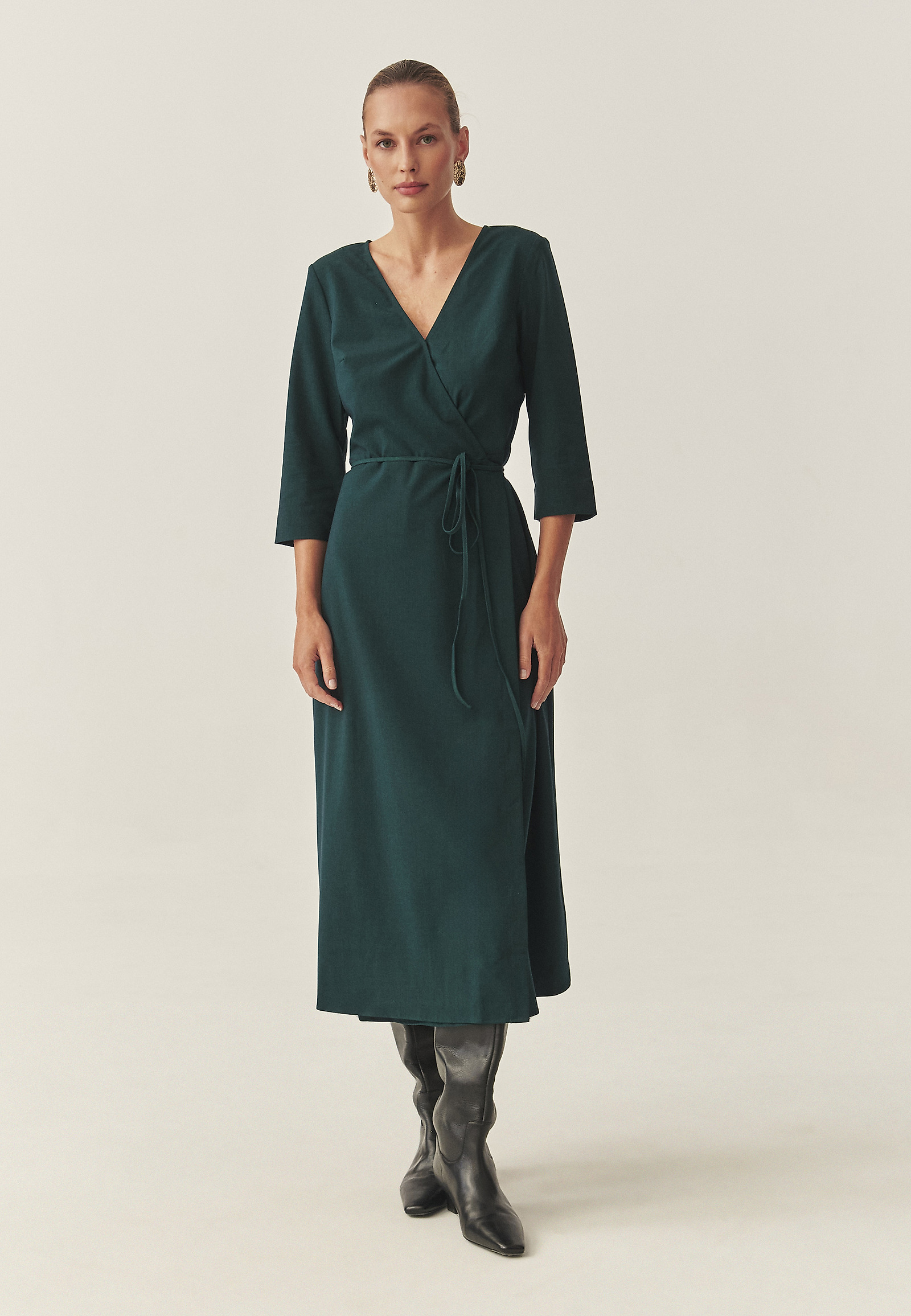 PLÁTĚNÉ ZAVINOVACÍ ŠATY — ZEREWIANA PLÁTĚNÉ ZAVINOVACÍ ŠATY — ZEREWIANA ZELENÁ 118071