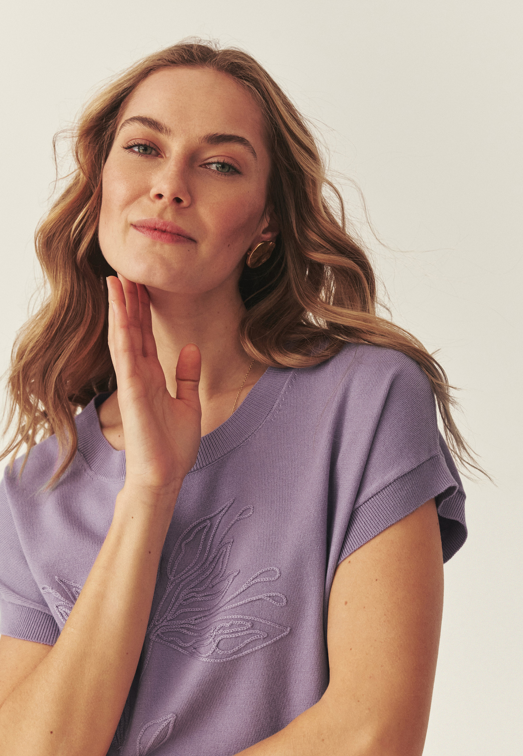 DZIANINOWA BLUZKA Z WISKOZĄ LENZING™ ECOVERO™ - SUFIF FIOLETOWY 2