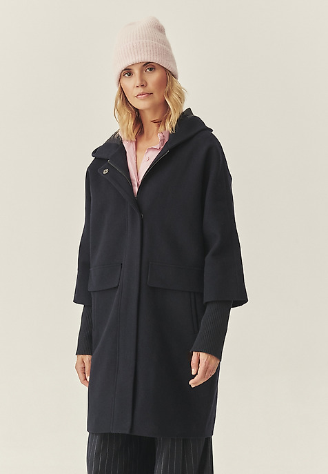 WEŁNIANY PŁASZCZ Z KAPTUREM - IWANIA WEŁNIANY PŁASZCZ Z KAPTUREM - IWANIA