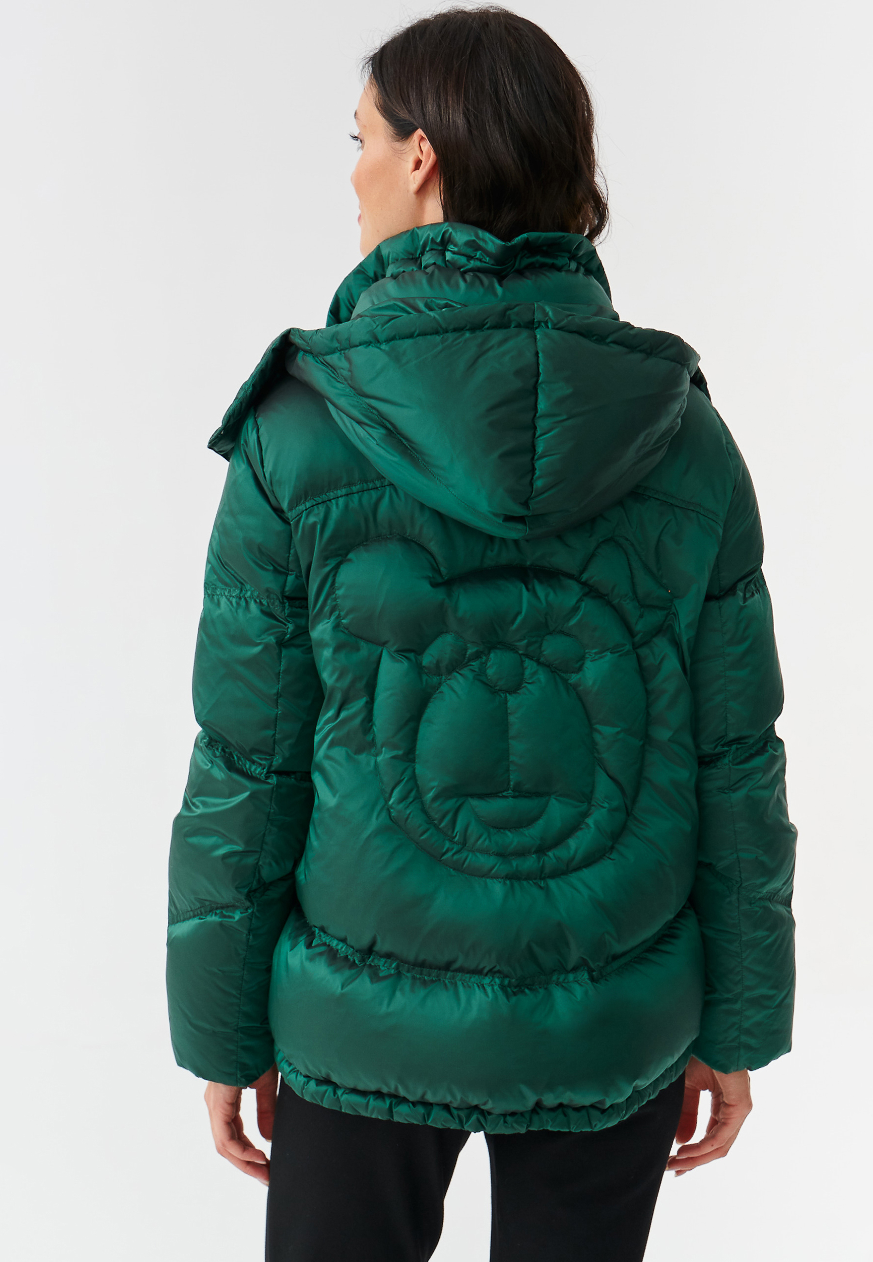 DAMSKA KURTKA PUCHOWA Z ODPINANYM KAPTUREM PRECJO 1