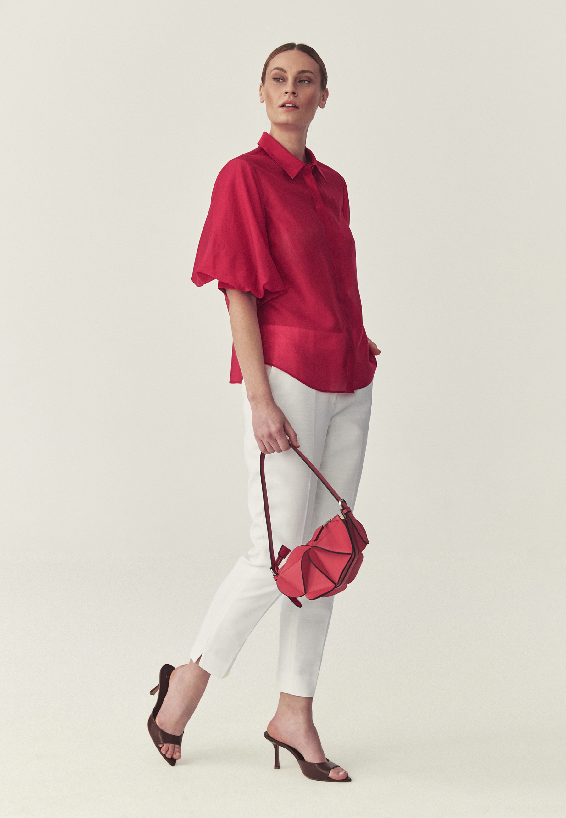 KOMPAKTNÍ DÁMSKÁ KABELKA – SARIWO RŮŽOVÁ 2