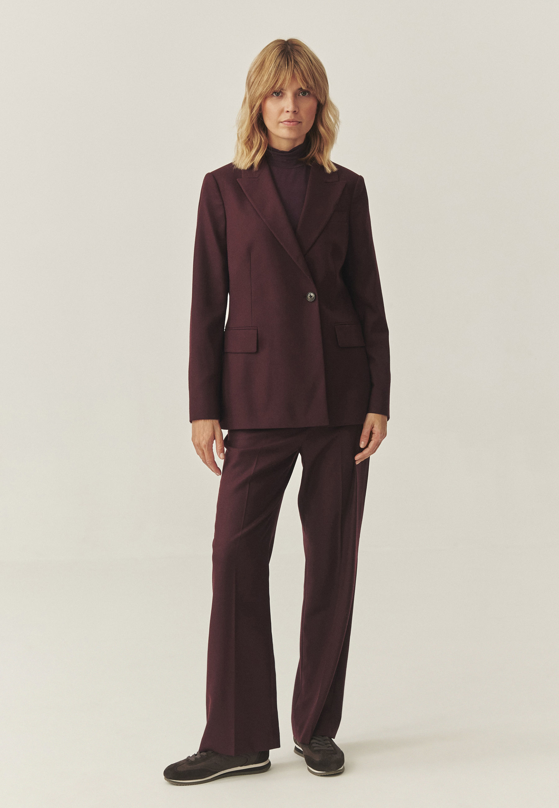 BORDOWY ŻAKIET Z WEŁNĄ - SOHO CZERWONY 2