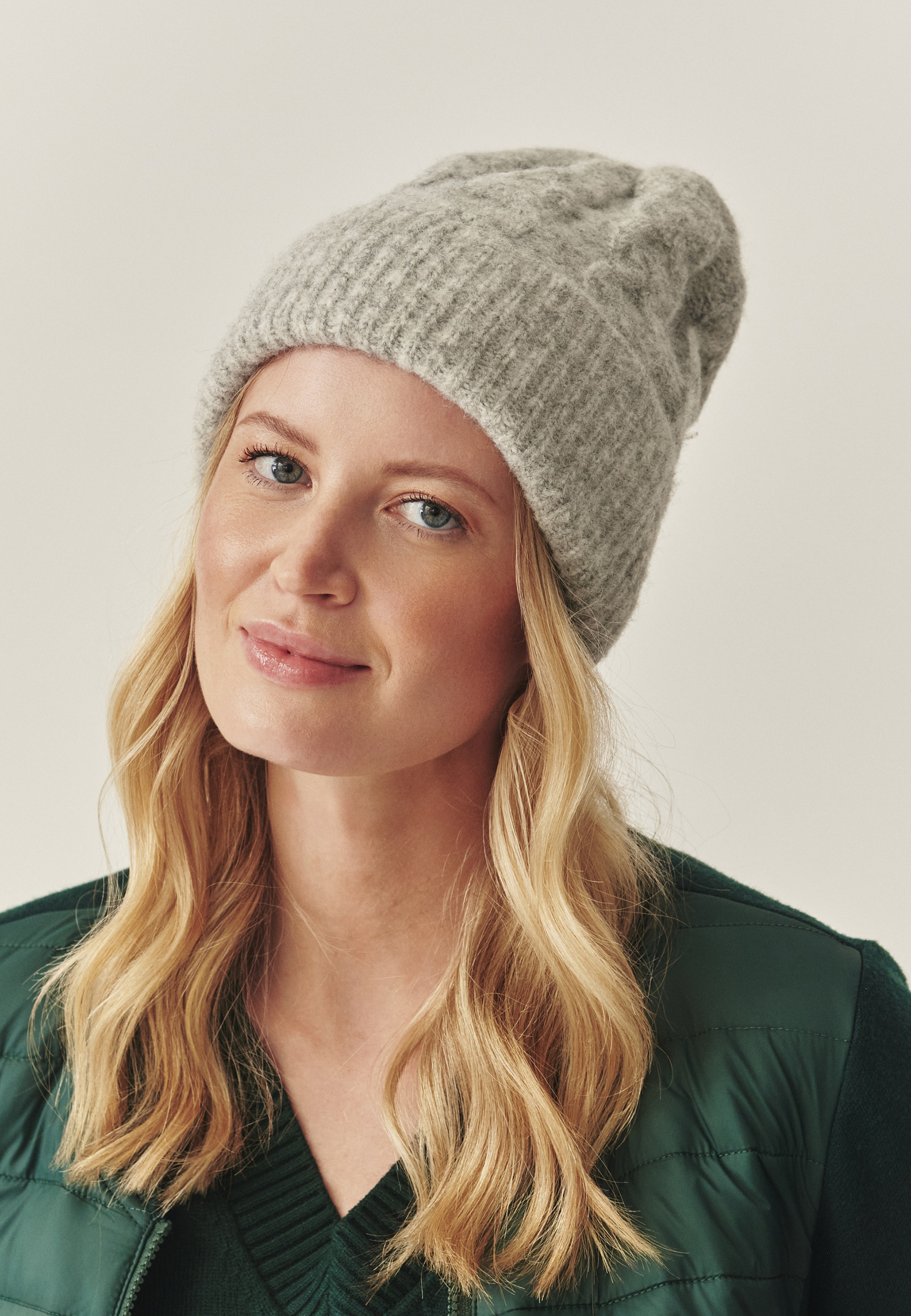 CZAPKA Z DOMIESZKĄ WEŁNY - WERONA 3 SZARY 2