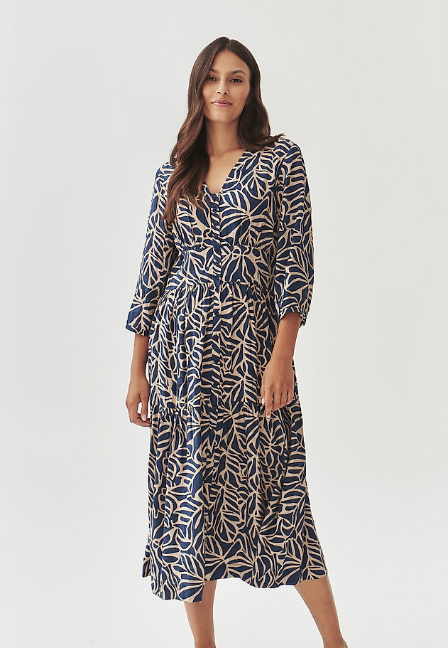 WZORZYSTA SUKIENKA WISKOZOWA Z RĘKAWEM 3/4  - KAMDI WZORZYSTA SUKIENKA WISKOZOWA Z RĘKAWEM 3/4  - KAMDI MULTIKOLOR 1