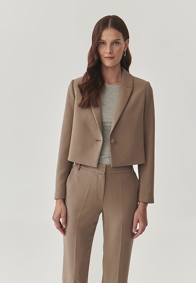 MODERN NŐI RÖVID BLAZER - RENETA MODERN NŐI RÖVID BLAZER - RENETA BÉZS 1