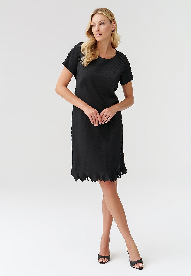 LADIES’ DRESS WITH DECORATIVE STITCHING SOLENNO LADIES’ DRESS WITH DECORATIVE STITCHING SOLENNO CZARNY 2