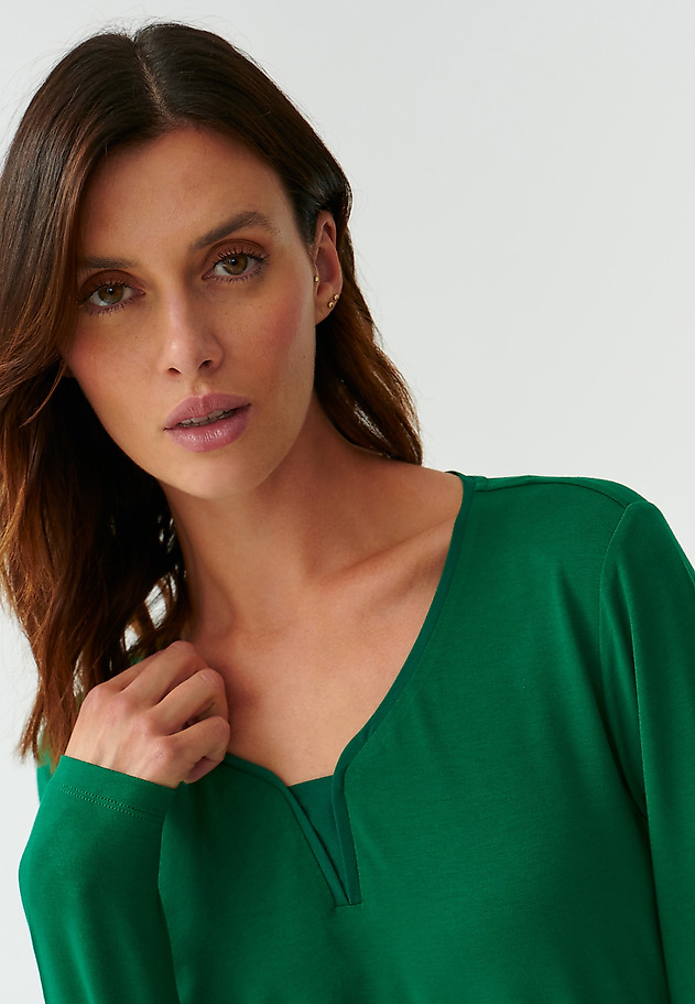 LADIES’ BLOUSE WITH DECORATIVE NECKLINE LAKATI LADIES’ BLOUSE WITH DECORATIVE NECKLINE LAKATI ZIELONY 5