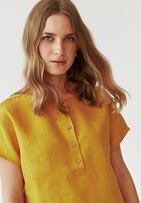 LADIES’ LINEN BLOUSE WITH COCONUT BUTTONS - SARAKIMO YELLOW 2