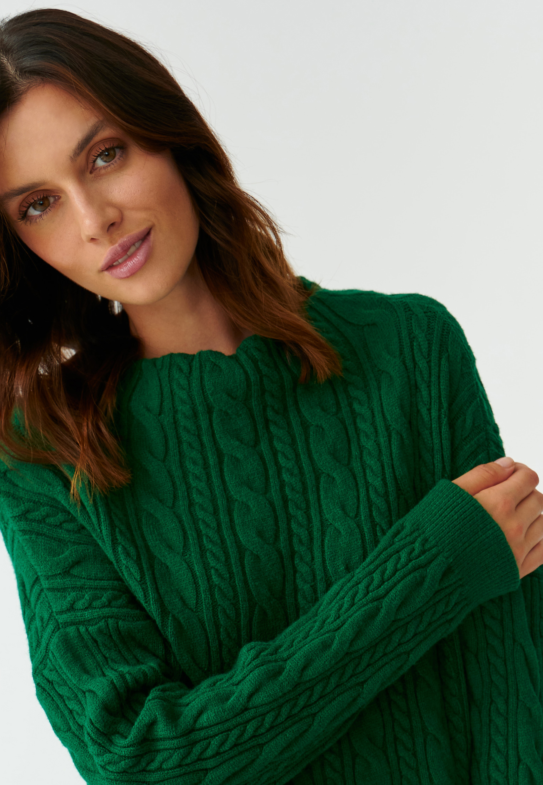 SWETER DAMSKI O WARKOCZOWYM SPLOCIE WENWENA