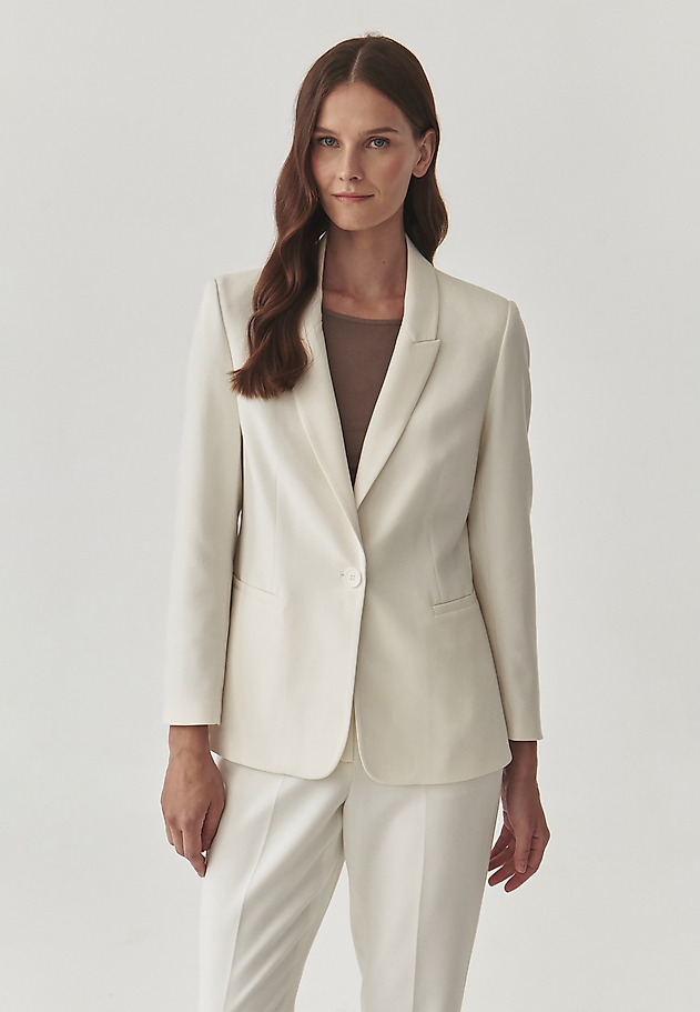ELEGANT LADIES’ BLAZER - REMELIKA ELEGANT LADIES’ BLAZER - REMELIKA ECRU 3