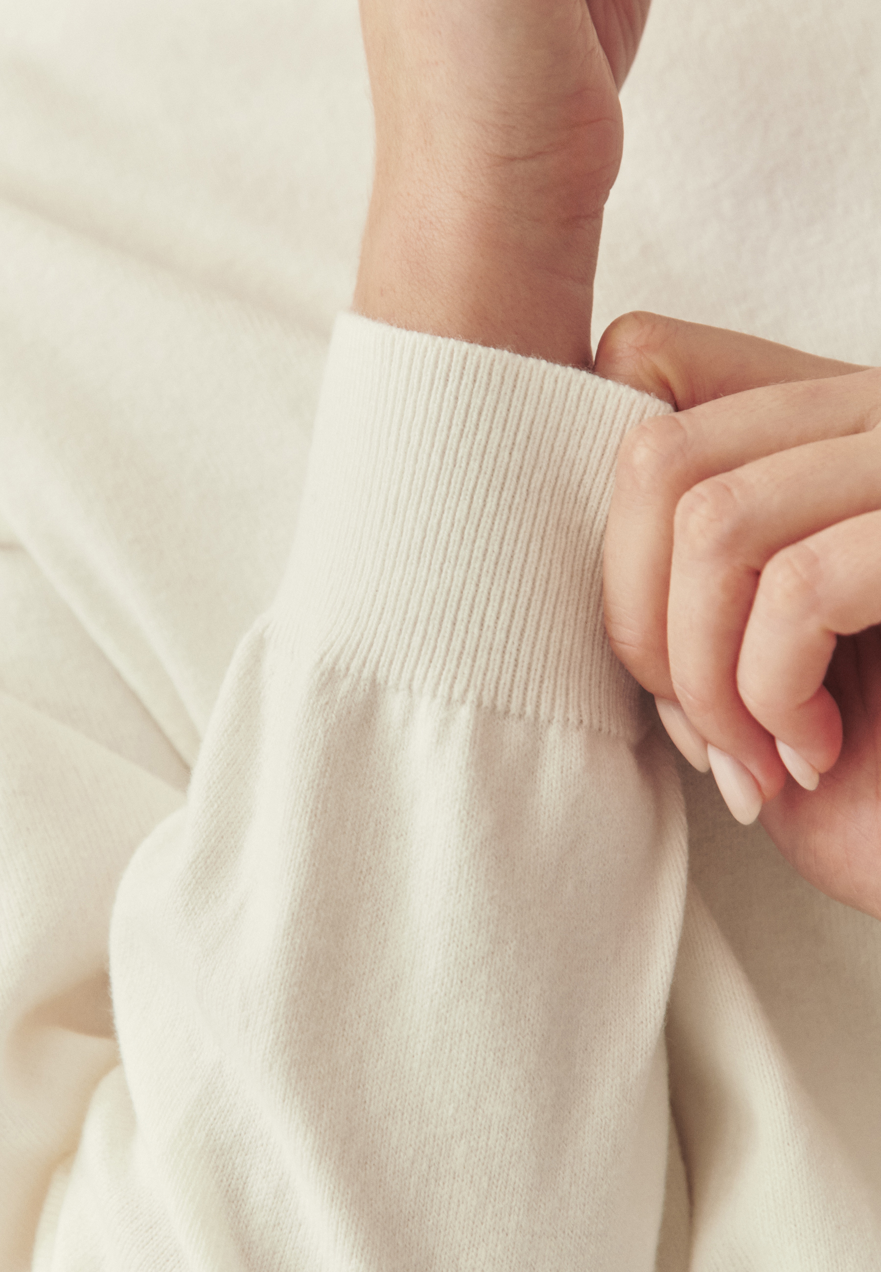 CASUALOWY SWETER Z WEŁNĄ - NAWI BIAŁY 2