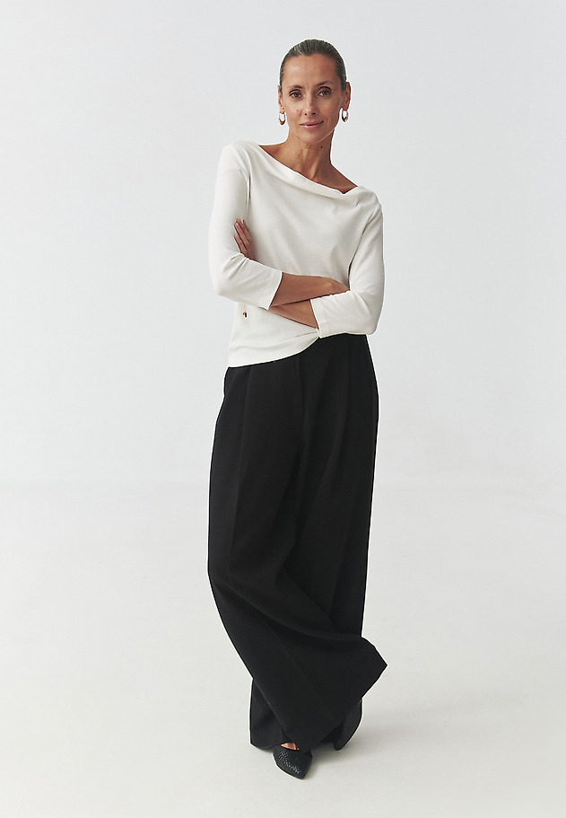 LADIES' WOVEN TROUSERS WITH EDGE — NOVO LADIES' WOVEN TROUSERS WITH EDGE — NOVO CZARNY 2