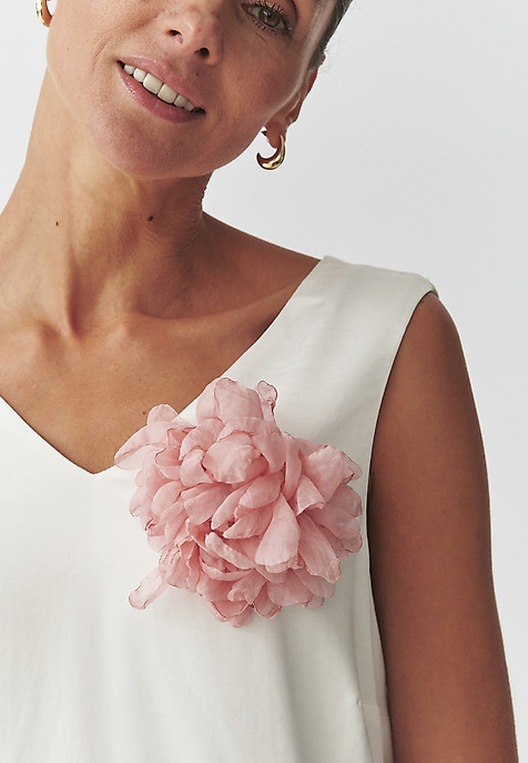 WOVEN FLOWER BROCHURE — FLOWI 4 PINK 2