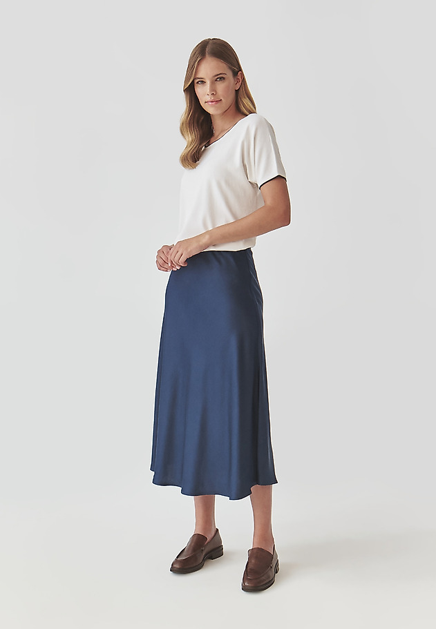 ELEGANTNO ŽENSKO SATENASTO KRILO - SATINI 6 ELEGANTNO ŽENSKO SATENASTO KRILO - SATINI 6 MODRA 1