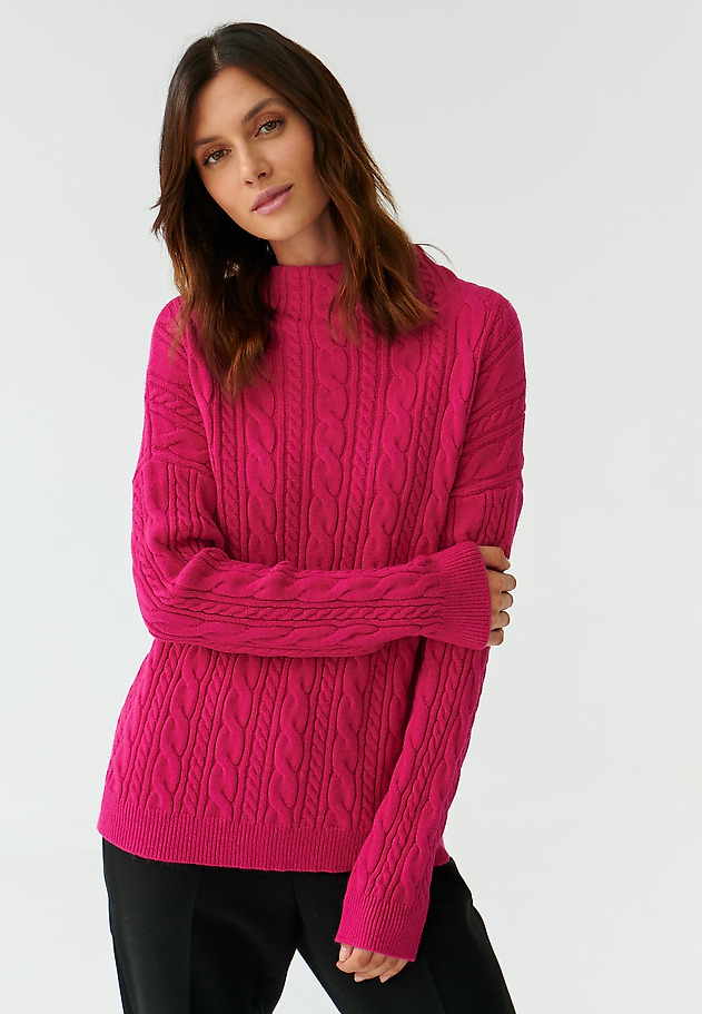 LADIES’ SWEATER WITH A BRAIDED KNIT WENWENA LADIES’ SWEATER WITH A BRAIDED KNIT WENWENA RÓŻOWY 1