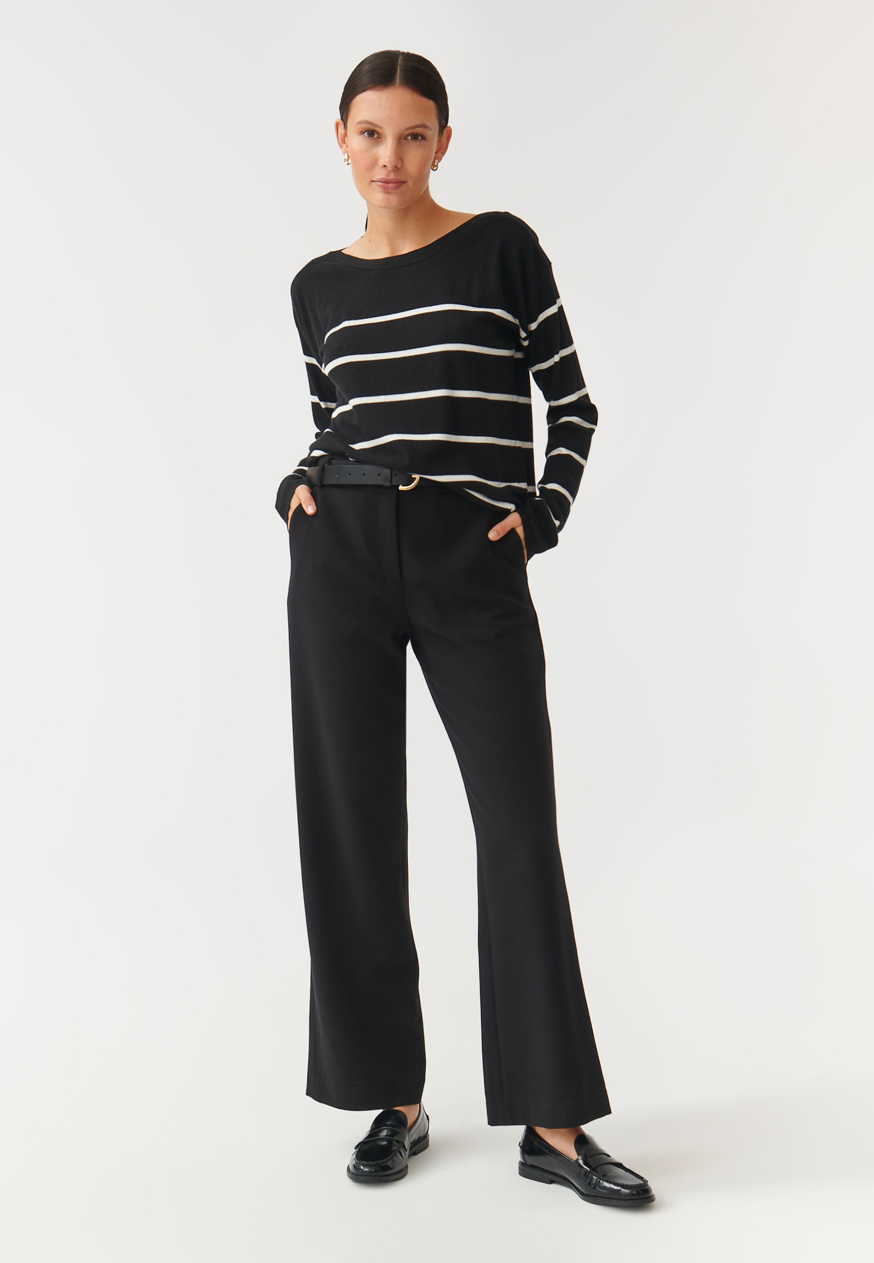 OVERSIZOWY SWETER DAMSKI W PASKI DROP