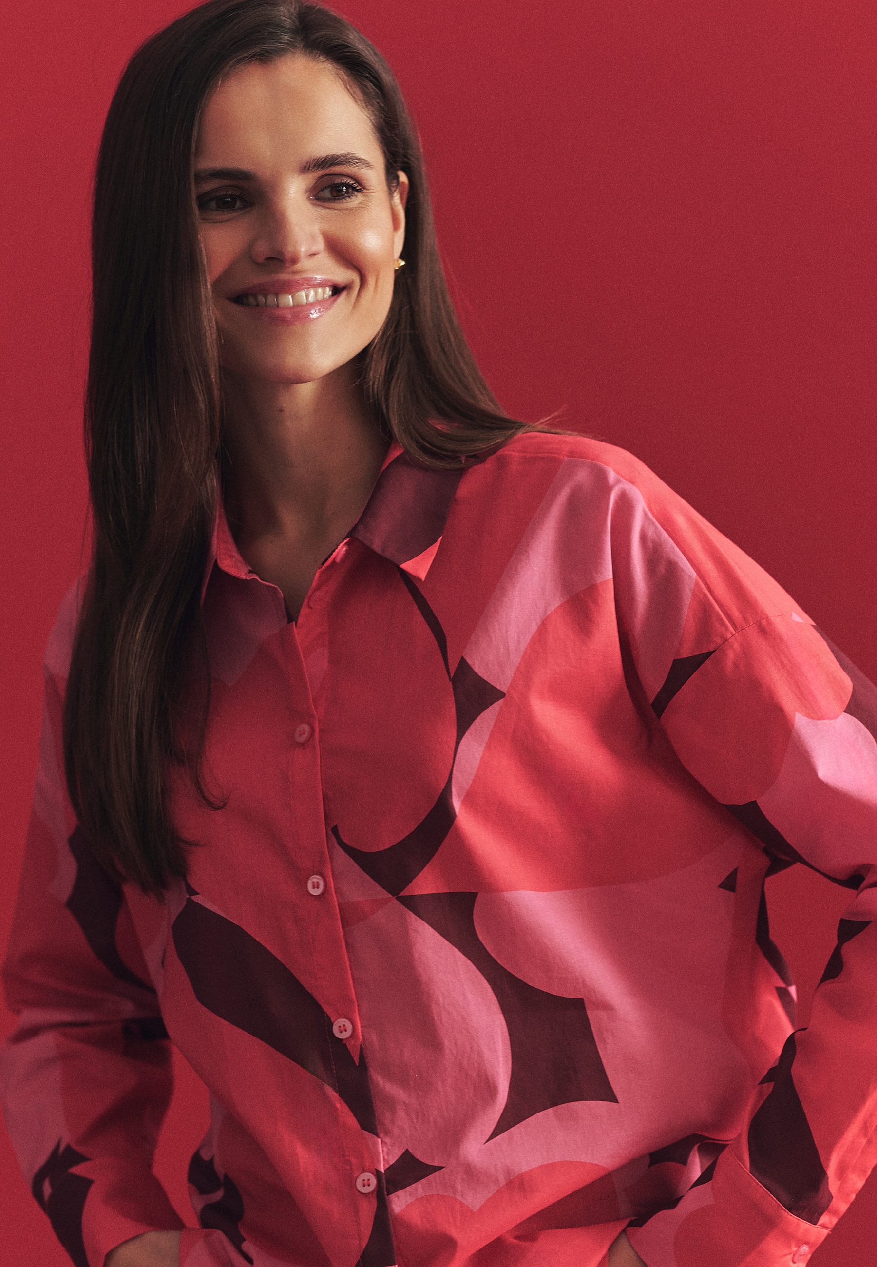 BAWEŁNIANA KOSZULA Z AUTORSKIM WZOREM - LERIA CZERWONY 2