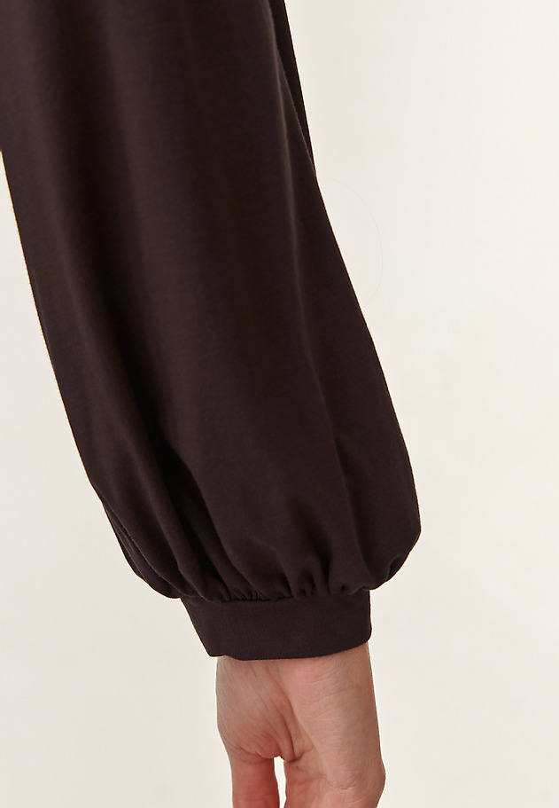 ŽENSKA BLUZA Z BUFFOVIMI ROKAVI KIGONI ŽENSKA BLUZA Z BUFFOVIMI ROKAVI KIGONI RJAVA 4