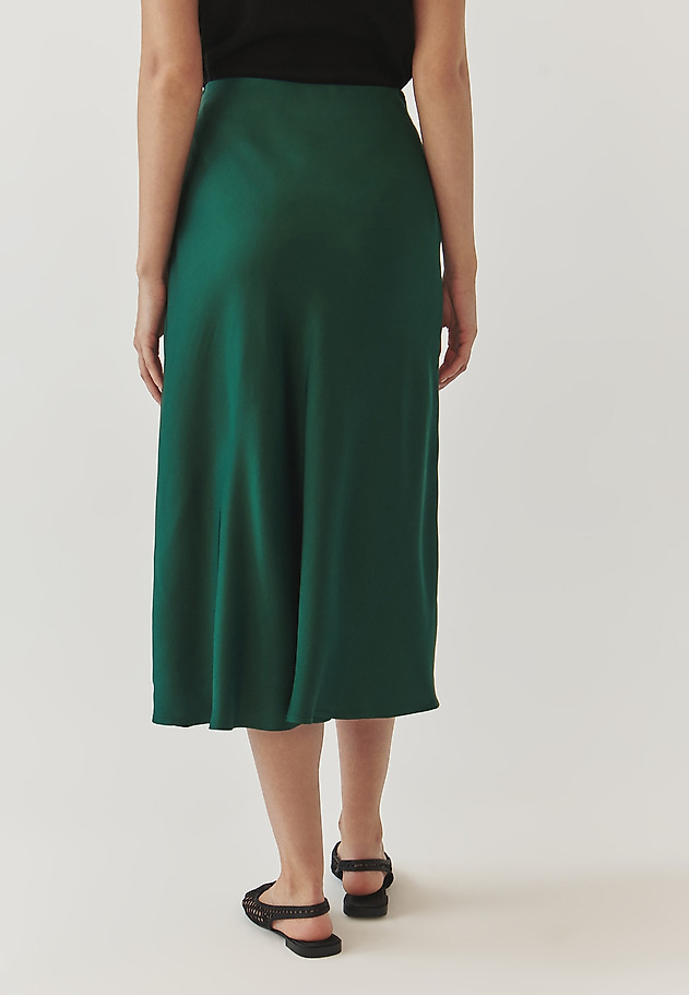 SPÓDNICA MIDI Z SATYNY WISKOZOWEJ - SATINI SPÓDNICA MIDI Z SATYNY WISKOZOWEJ - SATINI ZIELONY 3