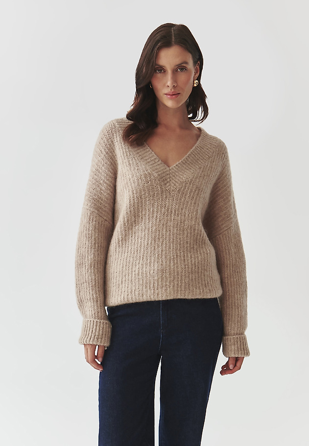 LADIES' OVERSIZE JUMPER WITH A CREW NECKLINE — ONYX LADIES' OVERSIZE JUMPER WITH A CREW NECKLINE — ONYX BEŻOWY 3