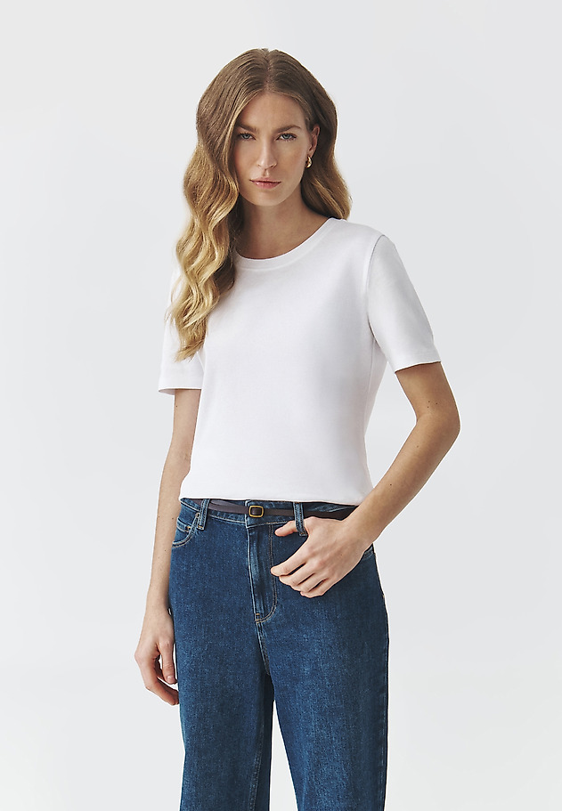 BAWEŁNIANY T-SHIRT Z KRÓTKIM RĘKAWEM — KIRI BAWEŁNIANY T-SHIRT Z KRÓTKIM RĘKAWEM — KIRI BIAŁY 4