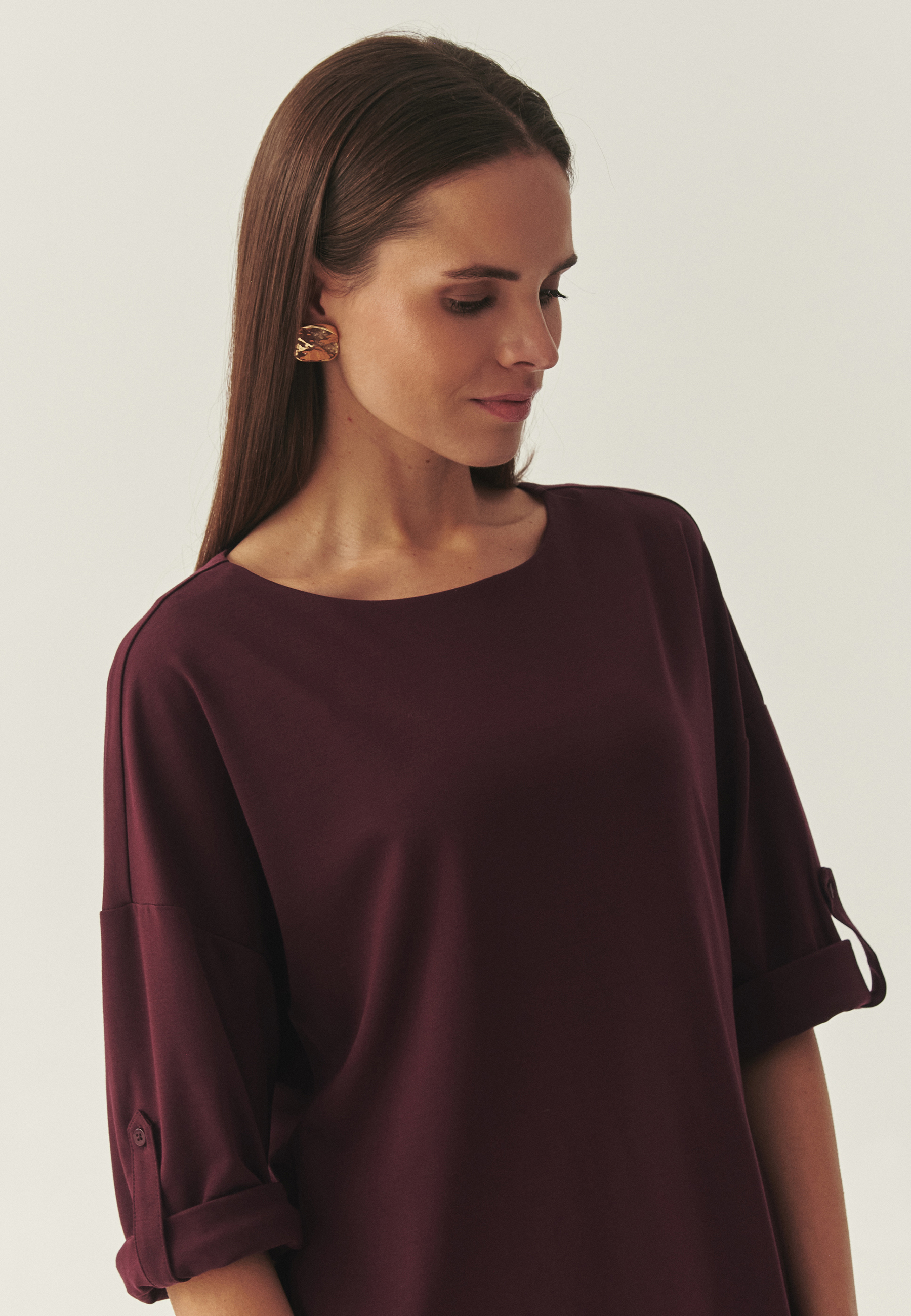 DZIANINOWA SUKIENKA O LUŹNYM KROJU - IVIKINA CZERWONY 2