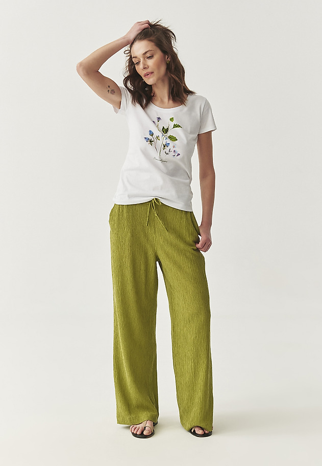 BAWEŁNIANY T-SHIRT Z KWIATOWYM NADRUKIEM - ANTONIA BAWEŁNIANY T-SHIRT Z KWIATOWYM NADRUKIEM - ANTONIA BIAŁY 2
