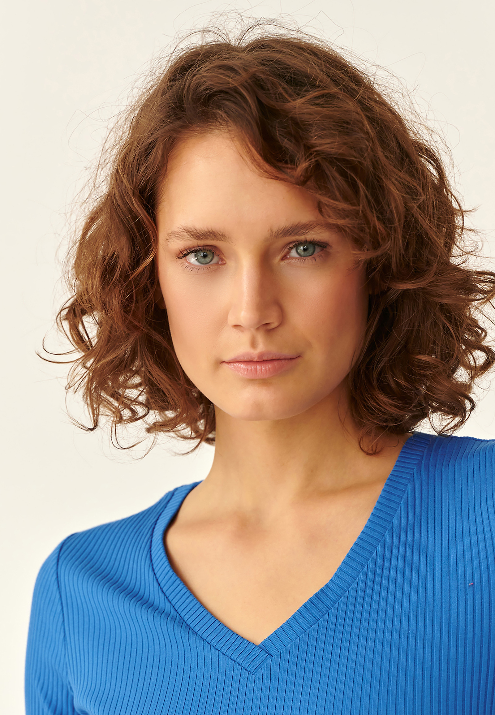 ŽENSKA BLUZA S KARIRASTIMI TRAKOVI MARGO ŽENSKA BLUZA S KARIRASTIMI TRAKOVI MARGO MODRA 93501
