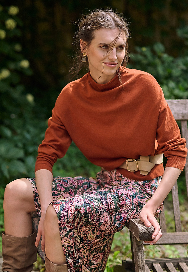 LADIES’ HALF TURTLENECK NAVI LADIES’ HALF TURTLENECK NAVI ORANGE 1