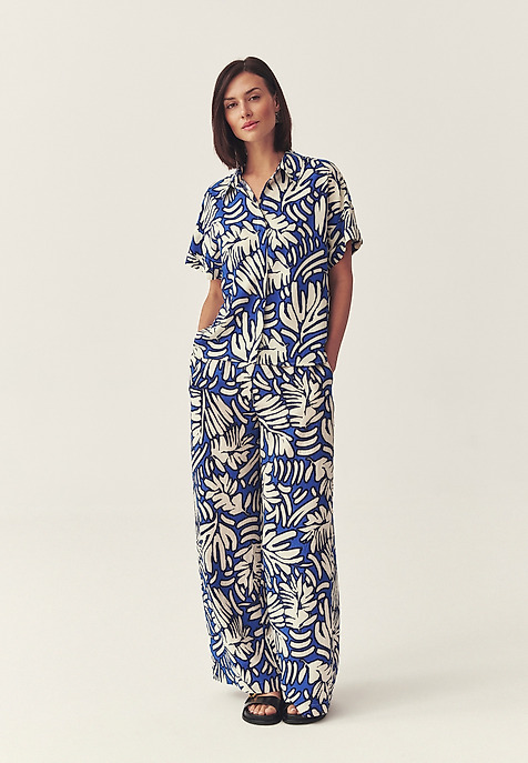 WISKOZOWA KOSZULA Z AUTORSKIM WZOREM - JAMY WISKOZOWA KOSZULA Z AUTORSKIM WZOREM - JAMY