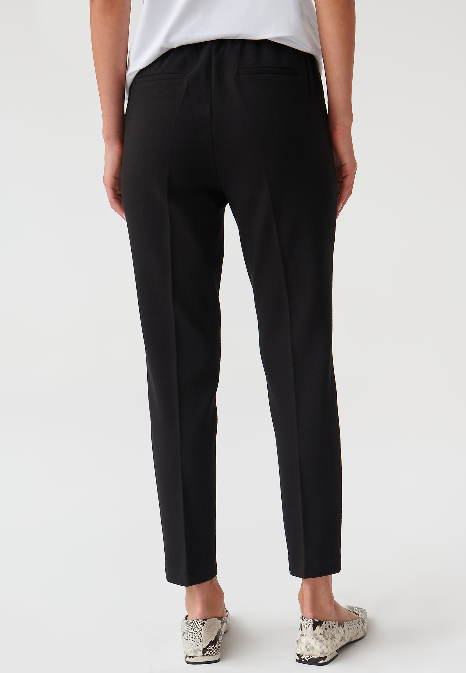 LADIES’ TROUSERS WITH RIBBING IWONE LADIES’ TROUSERS WITH RIBBING IWONE BLACK 89961