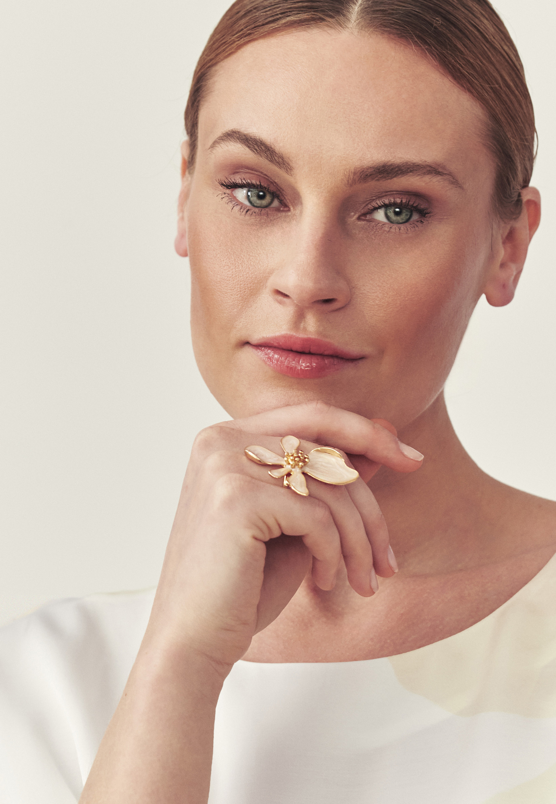 kroužek GIRRA ECRU 2