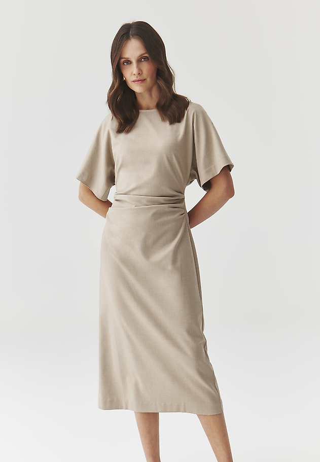 CLASSIC MIDI DRESS WITH KIMONO SLEEVES — JING CLASSIC MIDI DRESS WITH KIMONO SLEEVES — JING BEŻOWY 2