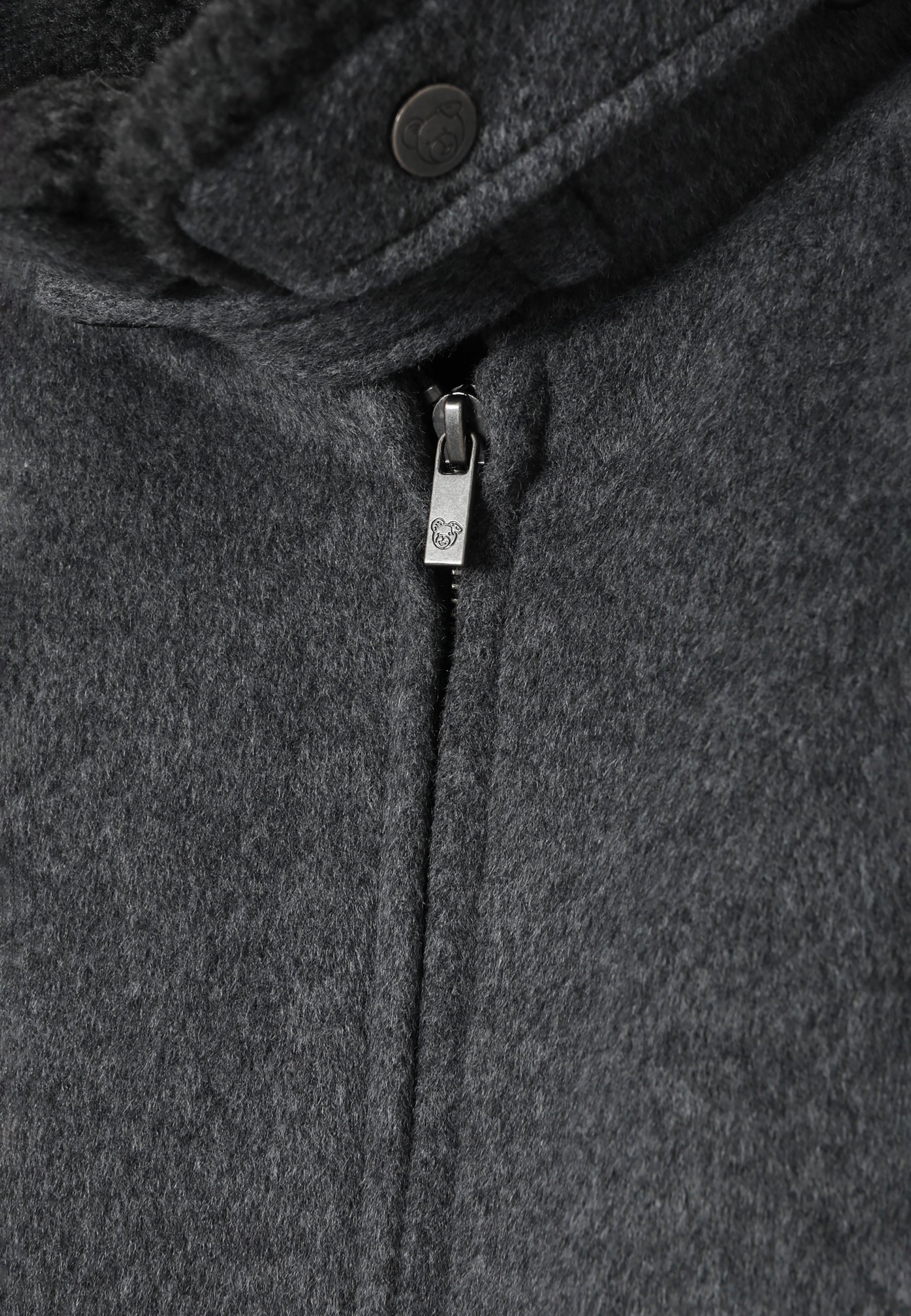 TKANINOWA KURTKA MĘSKA ZE STÓJKĄ I DUŻYMI KIESZENIAMI — MILES SZARY 2