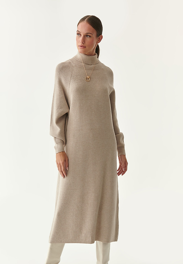 DZIANINOWA SUKIENKA OVERSIZE RONESI DZIANINOWA SUKIENKA OVERSIZE RONESI BEŻOWY 4