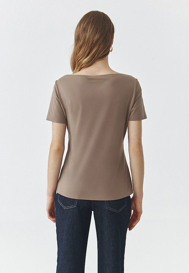 CLASSIC SHORT SLEEVE BLOUSE — MIKAJA CLASSIC SHORT SLEEVE BLOUSE — MIKAJA BEŻOWY 3