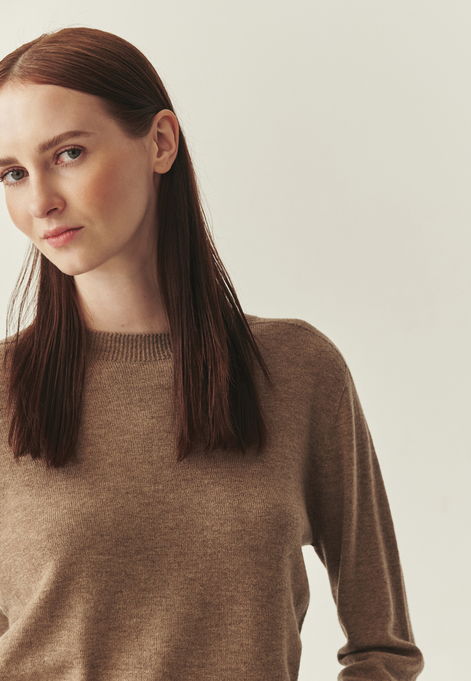 WEŁNIANY SWETER Z DŁUGIM RĘKAWEM - ROSSA BEŻOWY 2